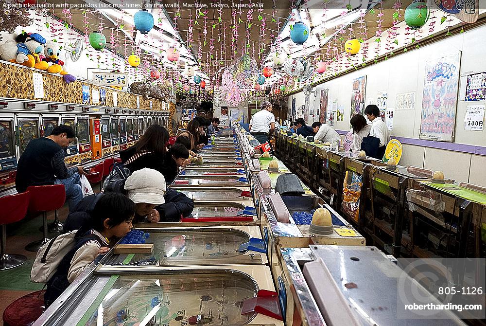 A Pachinko Parlor With Pacuislos Stock Photo